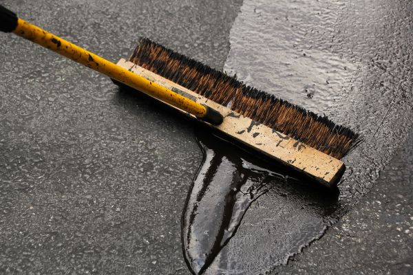 Asphalt Driveway Sealing in Los Gatos